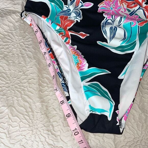 Trina Turk Womens Tropic Wave Off The Shoulder One Piece Swimsuit Multicolor 4 - Picture 8 of 10